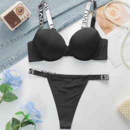 Bestsellers de diseñador Reunión Sexy Style Promocional Correas con monograma brillante Lencería para mujeres 100% Cotton Bras