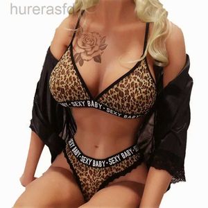 Bras Hot Sale Sexy Spaghetti Strap Bra en Panty Set Leopard Print Lace Three Point Sexy Lingerie Bra Set Women Backless Underwear 240410