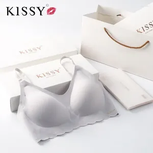 Soutien-gorge Kissy Sous-vêtements Piece Sports Sans couture Petits seins Rassemblez confortable Sexy Ladies Bra Set