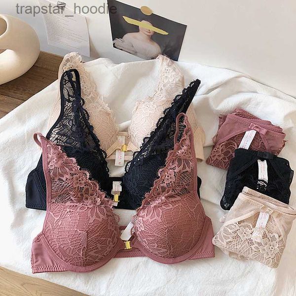 Ensembles de soutiens-gorge Ensembles de soutiens-gorge Sexy dos nu soutien-gorge et culotte ensemble dentelle fermeture avant sans couture Push Up sous-vêtements col en V profond brassière slips femmes Lingerie ensembles 230427 L230919