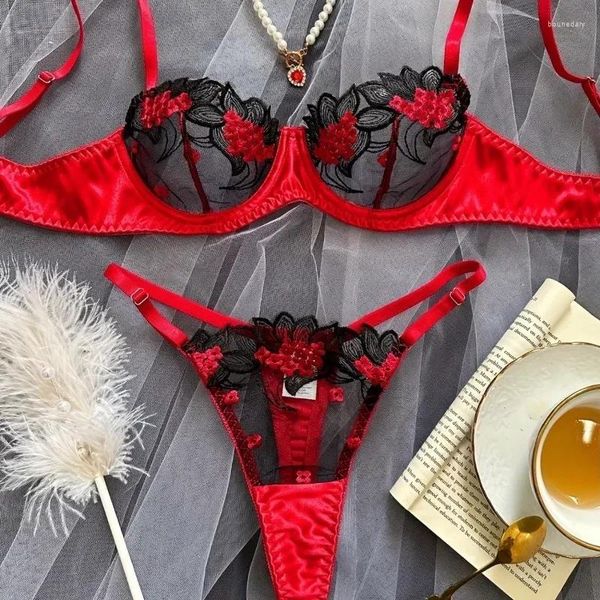 Bras sets de fantaisie lingerie en dentelle florale de soutien-gorge