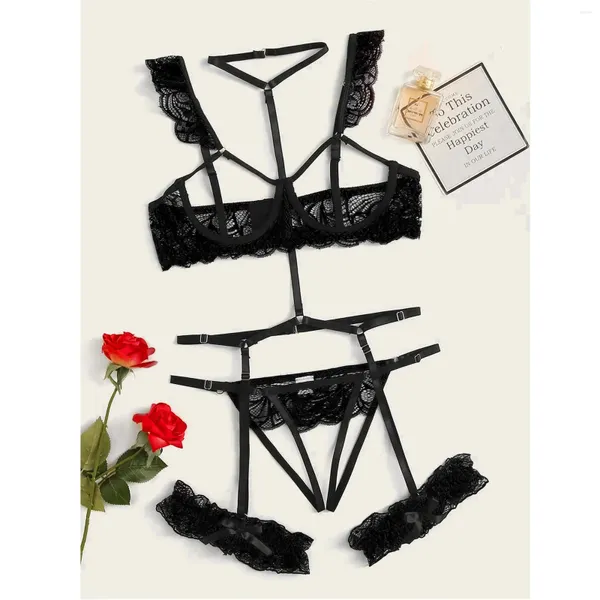 Bras sets creux de sous-vêtements exotiques tenues femmes sexy épissage de dentelle 2 pièces de lingeries voir à travers le lien de soutien-gorge ouvert