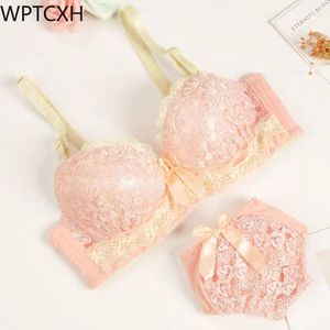 Bh's Sets Japanse Sexy Lingerie Set Meisje Student Ondergoed Kanten Beha En Slips Zoete Strik Beugel Borst Verzamelen Push-up Beha