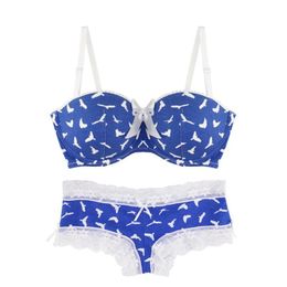 MiaoErSiDai Sexy Meisjes Bh Set Vliegende Vogel Blauw Gedrukt Ondergoed Kanten Bralette En Korte Gewatteerde Kleine Maat 28-36 A2760