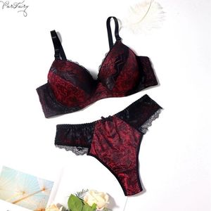 Ensembles de soutiens-gorge Parifairy 85D-110D ensemble de lingerie grande taille pour femmes ensemble de sous-vêtements en dentelle à imprimé floral pour dames ensemble de soutien-gorge push-up sexy push up 230427