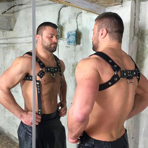 Conjuntos de sujetadores Punk Arnés de cuero Hombres Negro Faux Ropa gótica Masculina BDSM Bondage Restricción Conjunto Traje Fetiche Gay ClubwearBras292s