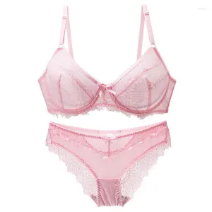 Soutien-gorge Ensembles Femmes Big Sous-vêtements Dentelle Sexy Ultra Panty Lingerie Mince Taille Soutien-gorge Brassières Femelle Coupe 2024 Épais 75-95BC