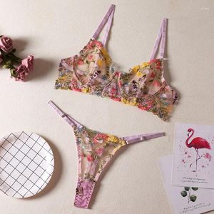 BH's sets sexy bloemen fancy lingerie kant borduurwerk fee naadloze tule ondergoed doorzichtige exotische mooie bilizna set