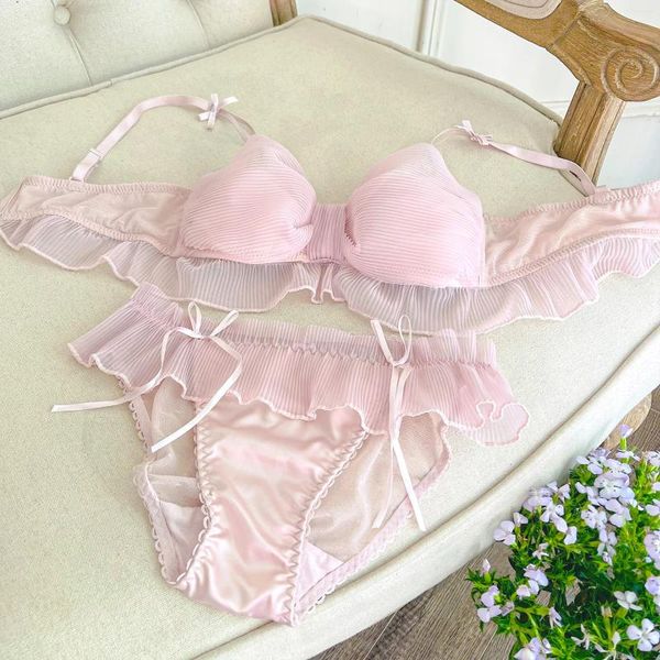 Sistemas de sujetadores Sexy Ladies Lencería Panty Ropa interior Conjunto Simple Sin anillo de acero Bralette Linda Chica gruesa Lace Bowknot Bra y