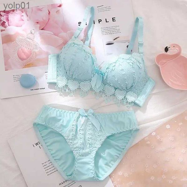 Bras Sets Sexy Underwear Set Pantes's Greates Bra Set Lace Strap Push Up Up Bra Wireless Sexy Linerie Set Femmes Pajamas Set Plus taille 70-85L231202