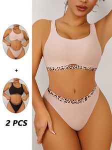 Bras stelt zijdeachtige comfortabele ultrazachte dames ondergoed ondergoed Hipster Panties Back verstelbare bralette bh -set Y240513