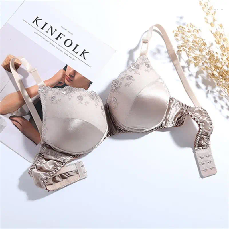 Bras Silk Bra Двусторонний массаж с мягким кружевом