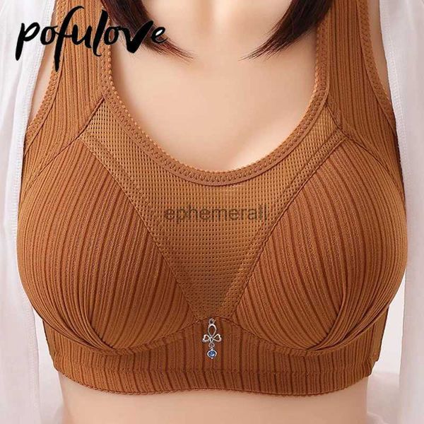 Sujetadores Mujeres Push Up Bra Tallas grandes Bras Bralette de algodón sin costuras Copa delgada Ropa interior inalámbrica transpirable Ancianos Madre Brassiere Reunir YQ231101