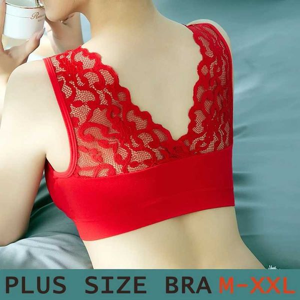 Bras Womens Underwear plus taille soutien-gorge m l xl xxl soutien-gorge sans fil push up up bh sexy en dentelle avec un débardeur rembourré y240426