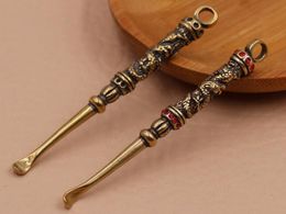 Cuillère à oreille en laiton pendentif porte-clés créatif pendentif personnalisé coulée petits accessoires en bronze cadeau de cuillère à oreille à la main