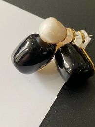Boucles d'oreilles en laiton avec perles naturelles pour femmes, bijoux Punk, robe de spectacle en T, tendance, Style coréen, japonais et israélien, INS 240220