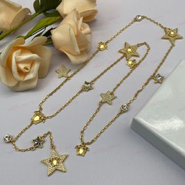 Cadena de suéter de latón, collar de retrato tallado con circonita de cristal en forma de estrella para mujer, collar de diseñador de moda de lujo, día de San Valentín, Navidad, productos de alta calidad