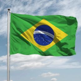 Brésil 3ftx5ft Flag brésilien Football Cheerleader Flag 90x150cm Super-poly personnalisé Indoor / Outdoor Decor Bannière de drapeau national