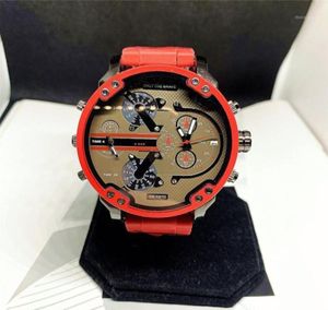 Brésil Europe Amérique Big Red Watch Dial Sells Men039s Quartz montres sportives Montre-bracelets 9319047