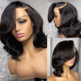Perruque Lace Front Wig Body Wave brésilienne naturelle, cheveux naturels courts, Bob, 4x4, Transparent, 13x4, pre-plucked, pour femmes
