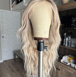 Braziliaans menselijk haar Custom Color Blonde Brown 150% 4 * 4 Lace front Wig