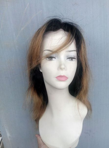 Brésilien Brésilien Wigs de cheveux vierges humaines Produit de cheveux de style ondulé ombre couleur 130% de dentelle de dentelle de perruque en dentelle complète
