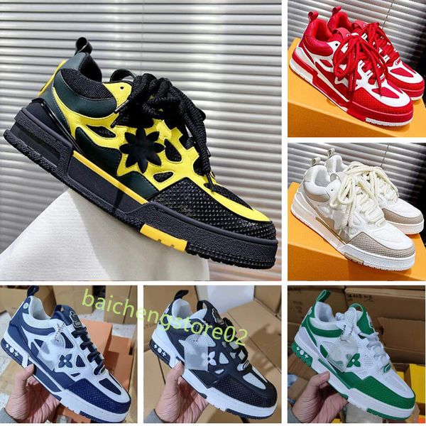 Zapatos de pan Moda Tendencia Lado oblicuo Clásico Diseñador floral Casual Versátil Hombres Conducción al aire libre Aeropuerto Caminar Cómodo y transpirable B2