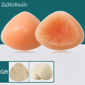 Les soutiens-gorge d'implant mammaire en silicone peuvent être utilisés pour les faux seins féminins Coussinets de poitrine doux et épais Poitrine en silicone 230630