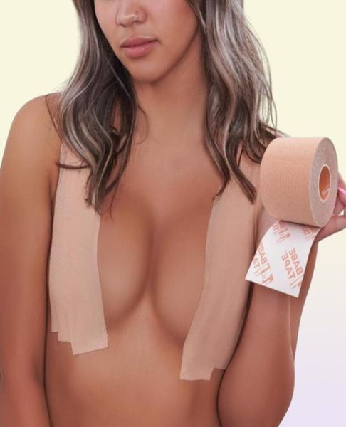 Ruban de lifting poitrine Fashion Boobtape Bra Alter of Poitrines Petals Atteignez le soulèvement et poussez dans tous les types de robes de vêtements en tissu8275906