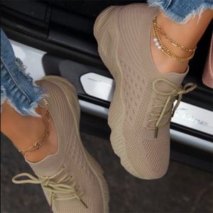 Sandales de baskets en mailles décontractées respirantes à lacet baskets pour femmes plate-forme vulcanisée chaussures zapatillas mujer s