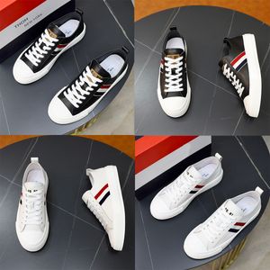 Ademend designer schoenen gemakkelijk op en uit massieve sneakers voor mannen decoratief ontwerp designer schoenen mannen scarpe heren wandelschoenen comfortabel