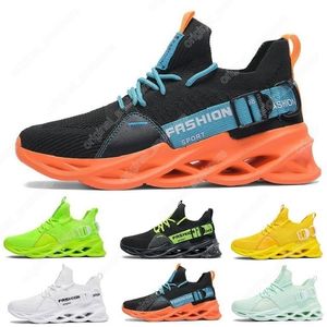 Transpirable Moda para hombre Moda para mujer top40-44 Zapatos para correr T10 Triple Negro Blanco Verde Zapato Al aire libre Hombres Mujeres Diseñador Zapatillas de deporte Entrenadores deportivos