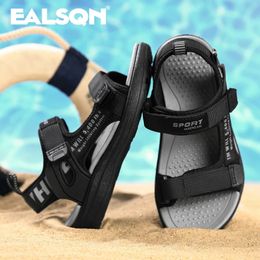 Ademende sportsandalen zomer voor jongens Casual strandschoen comfortabele zachte zool Kinderen mode -niet -slip sandalias 240410