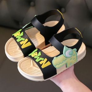 Ademende sportsandalen zomer voor jongens casual strandschoen comfortabele zachte zool schoenen schoenen mode niet -slip sandalias 240511