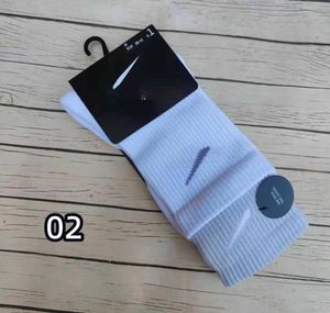 Respirant Sprot Chaussettes Couleur Unie Coton Classique Affaires Casual Excellente Qualité Hommes Femmes Homme Chaussette meias DUSK98665 AQ0O