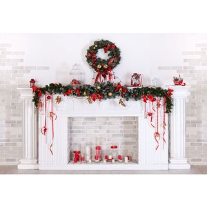 Bakstenen muur Garland Christmas Fireplace Achtergrond Gedrukt Pine wijnstokken rode strikgouden gouden ballen kaarsen baby kinderen foto achtergronden