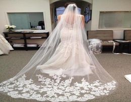 Accessoires de mariée robes de mariée voiles blanc ivoire belle cathédrale longueur dentelle bord long voile nouveau pas cher accesso 5119311