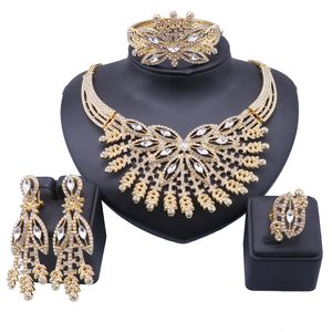 Bruids Dubai Dames Sieraden Crystal Rhinestone Ketting Bangle Oorbellen Ring Indian Party Fashion Sieraden Sets