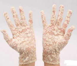 Soirée nuptiale Fête de mariage Gants en dentelle transparente Costume de conduite mitaines Déguisement de soirée Bal Faveur de Noël blanc Ivoire noir 2986552