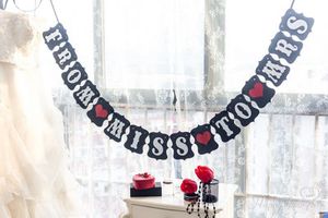 Décoration de douche nuptiale-bannière de fête de poule de Bachelorette de Miss à Mme noir, blanc rouge banderole