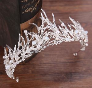 Bridal Silver CrownTiara Wedding Crown Silver accessoire de cheveux Crystal Pearl Crown accessoires de cheveux couronne de reconstitution historique petite couronne7124774