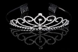 Tiaras nupciales Coronas con diamantes de imitación Joyería nupcial Niñas Noche de fiesta Fiesta Desfile Desfile Tiaras de boda de cristal Accessori9870250