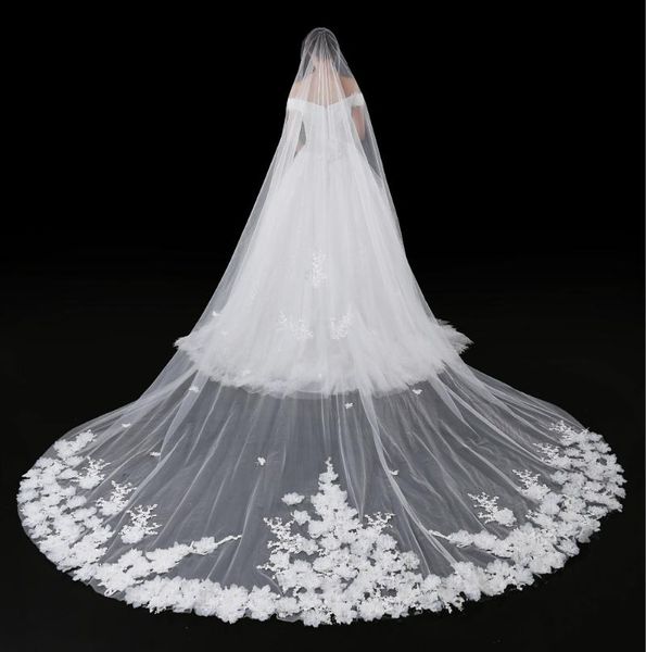 Veaux de mariée 2023 Veille de cathédrale pour robe de robe de mariée 3d Fleurs en tulle doux Ivoire une couche avec peigne 5 mètres en stock