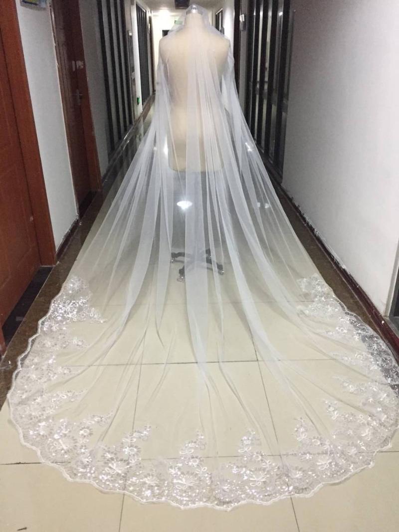 신부 베일 2023 우아한 여성 성당 레이스 결혼식 베일 300 150 cm 얇은 명주 1 층 액세서리