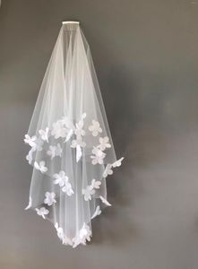 Voiles de mariée Voile de fleur 3D 2 couches blanc / ivoire avec tulle enveloppé accessoires de peigne coude doigt doux valse en cascade