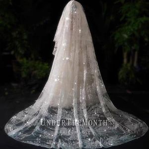 Voiles de mariée Accessoires Voile Blanc Romantique Cathédrale Cristal Dentelle Bordure De Mariage Avec Peigne 3.8 M De Long Femme Mariage Cadeaux