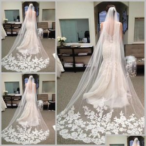 Voiles de mariée Meilleure vente en stock longue chapelle longueur voile de mariée Appliques Veu de Noiva Longo mariage dentelle Purfle avec livraison directe Dhx46