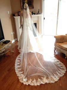 Bridal Veils Chic Cathedral Wedding drie meter lang met kanten applique trim één laag op maat gemaakte sluier