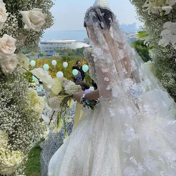 Velos de novia Velo de ensueño y lujo para boda Tocado de cola larga con perlas Apliques de encaje Fiesta de princesa