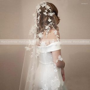 Bruidssluiers Dromerige lange parelsluier met 3D bloemenapplicaties Wit ivoor Zacht tule Eén laag Bruiloft voor bruid Velo De Novia